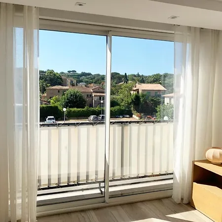 아파트 Port Tropez Au Calme Avec Parking *