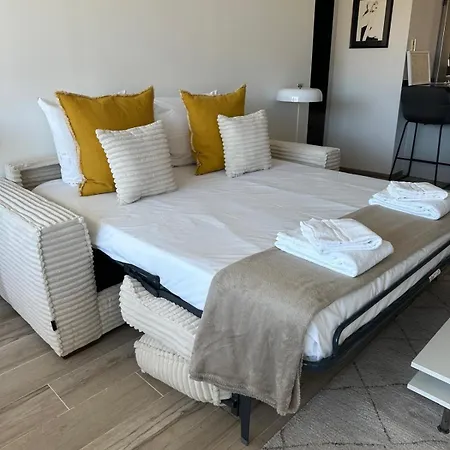 Apartmán Port Tropez Au Calme Avec Parking *